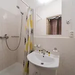 Demar Herzena Apartment Lviv