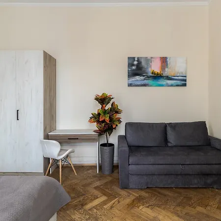 Demar Herzena לבוב