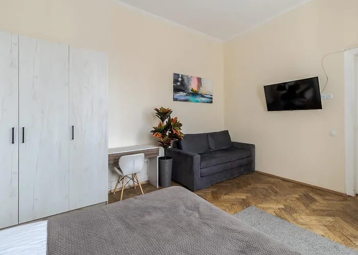 Demar Herzena Apartamento *