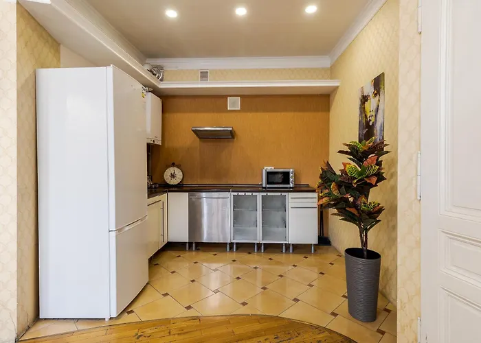 Demar Herzena * Leópolis